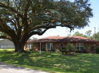 177 Ridgewood St, Bridge City, TX 77611