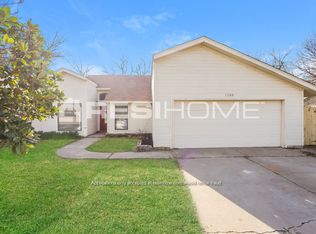 1105 Kelly Park Rd, Edmond, OK 73003