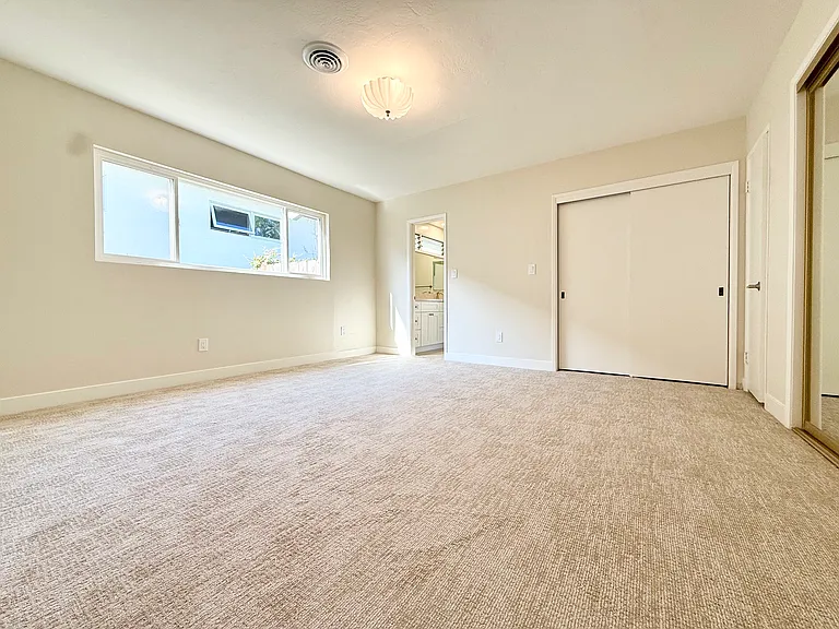 3562 Addison St — Photo 27