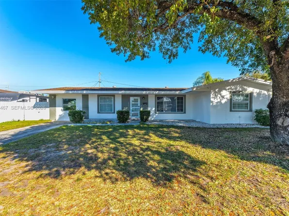 10535 SW 161st Ter, Miami, FL 33157