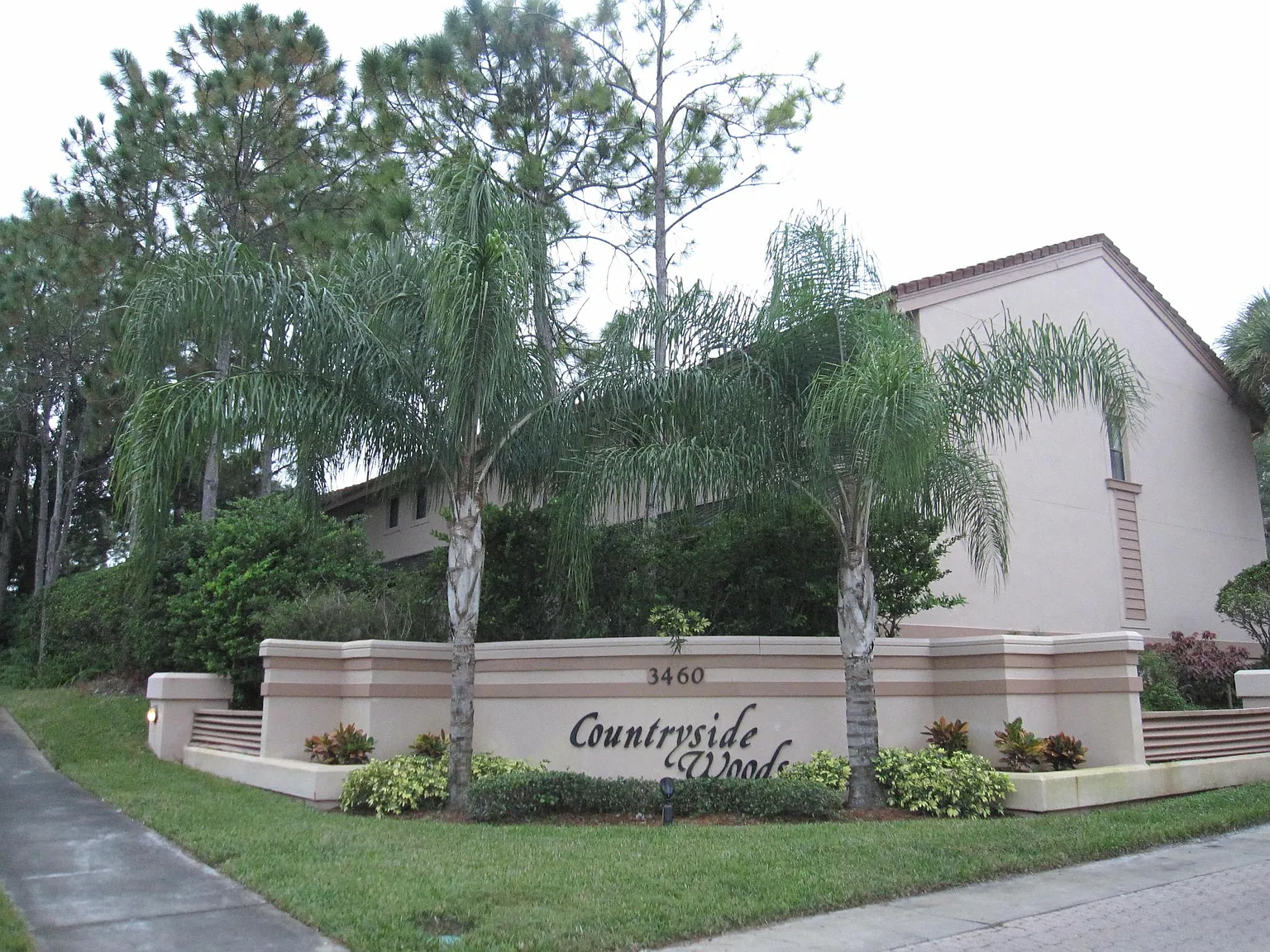 2 bed, 2.5 bath, 1349 sqft, $1,895 — Photo 4