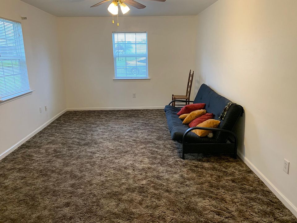 2nd image of 1802 Bennett Ave