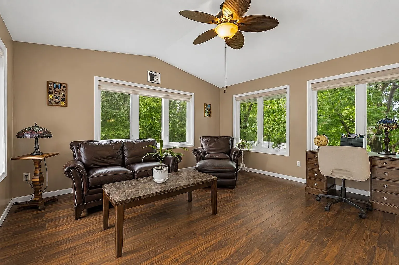 4 bed, 2612 sqft, $2,900 — Photo 4