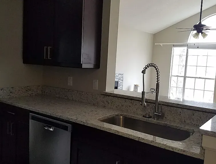 1309 Red Deer Way #1309 — Photo 6