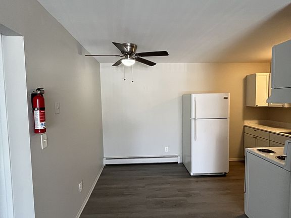 3rd image of 1213 Sycamore St #10924126