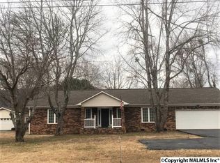 102 Glover Rd, Owens X Rds, AL 35763