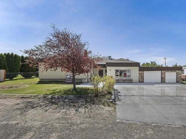 2641 Sunset Dr, Heyburn, ID 83336