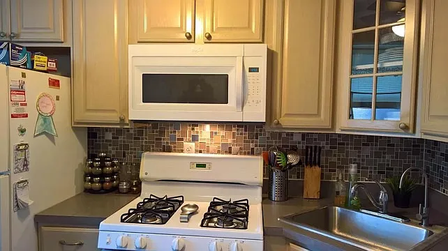 91 Strawberry Hill Ave #924 — Photo 4