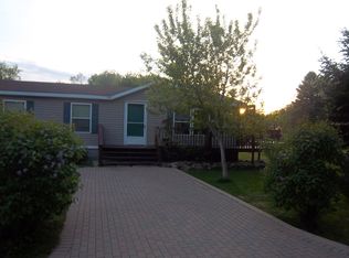 703 Saint Lawrence St, Ogdensburg, WI 54962