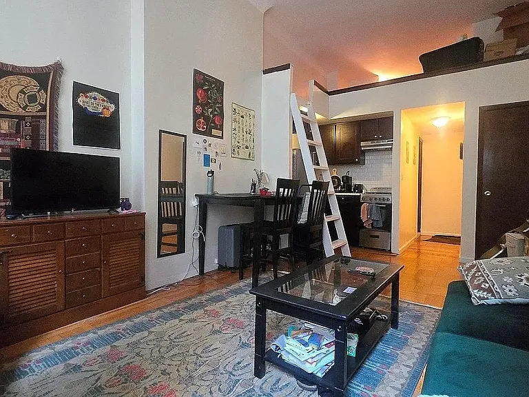 313 W 76th St #2A — Photo 4