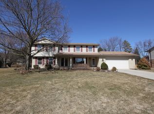 2394 Kimberly Fair St, Rochester Hills, MI 48309
