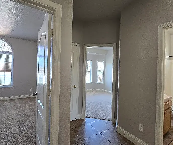 4726 N Erie Ave — Photo 22