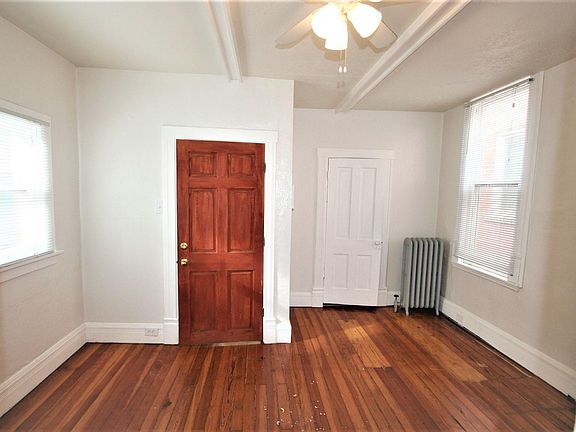 2nd image of 1328 N Corona St APT 10
