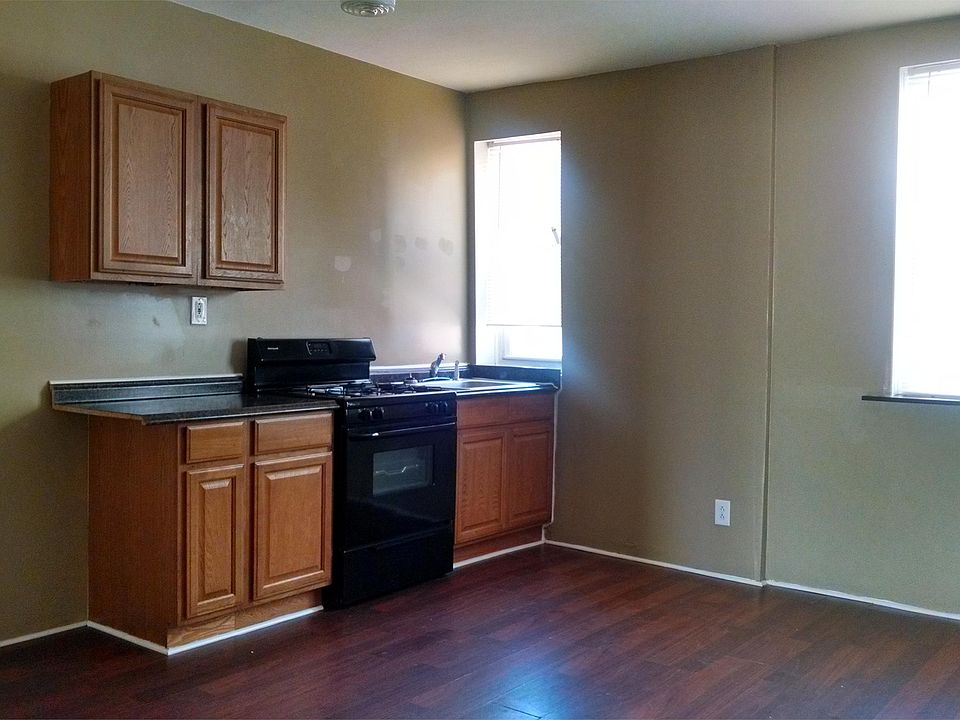 2nd image of 6731 Paschall Ave