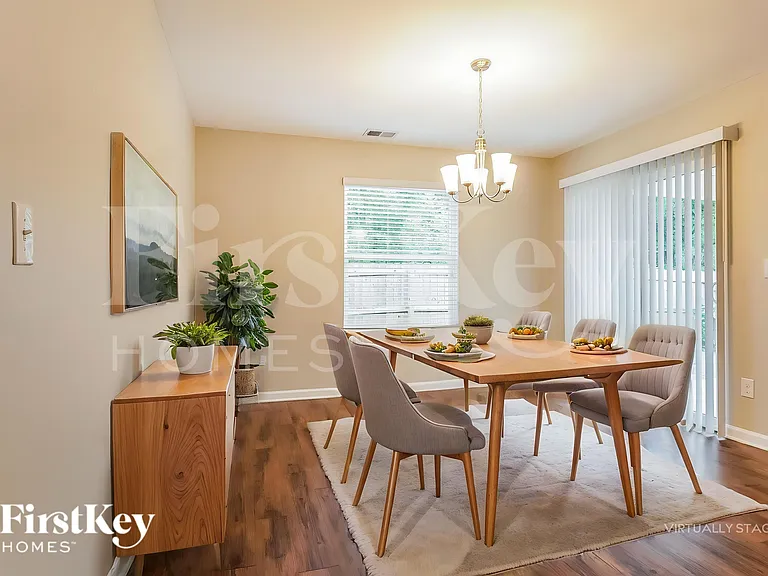 549 Waterstone Dr — Photo 7
