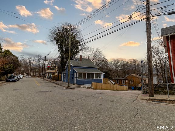 5th image of 231 Broad Street