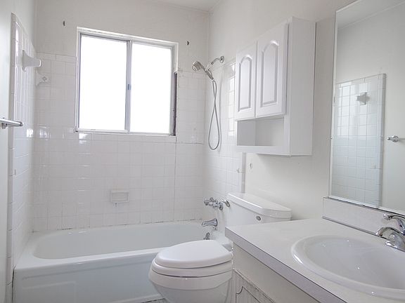 4th image of 8188 Nightingale St