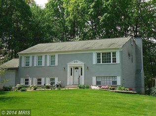 2416 Ivywood Rd, Reston, VA 20191