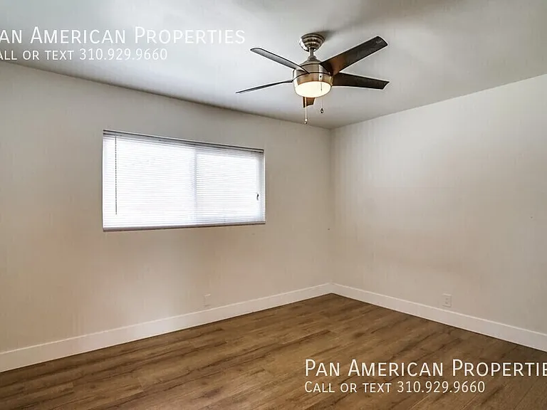 639 W 4th St #9 — Photo 25