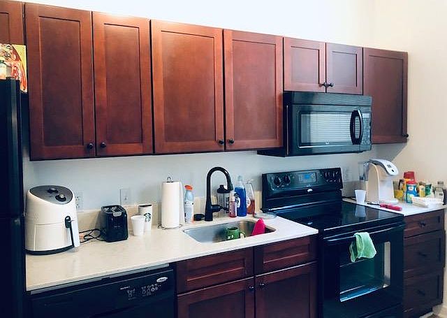 1st image of 3301 Henry Ave #417