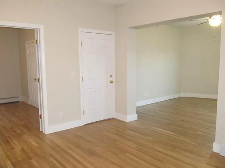 539 Southbridge St #1 — Photo 5