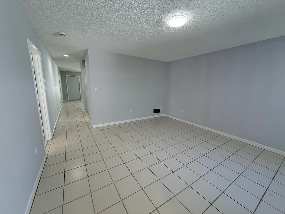 Photo 2 of 36 - 182 Sparrow Dr #A - Royal Palm Beach, FL Building Photo - 182 Sparrow Dr #A