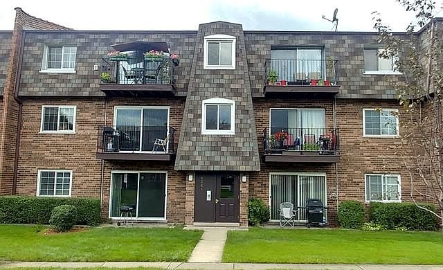 1st image of 9381 Bay Colony Dr APT 2N