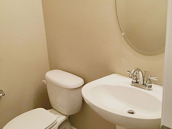 5th image of 6378 Louis Clark Ct