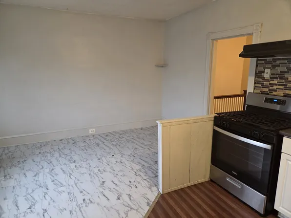 5731 N 5th St Floor 2, Philadelphia, PA 19120