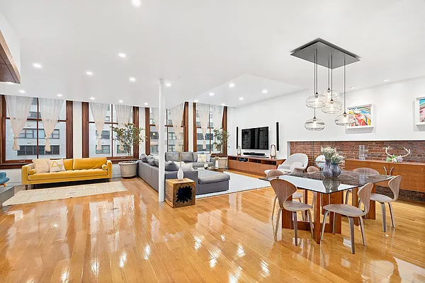 Rented by Compass | media 22