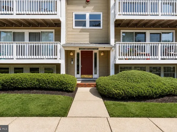 59 Sweetfern Ct, Marlton, NJ 08053