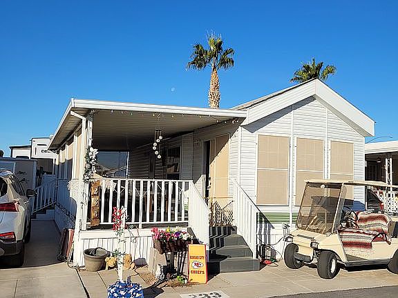4th image of 7201 E 32nd St #233