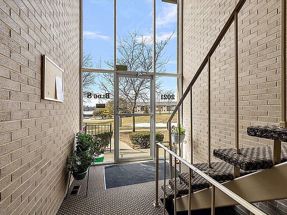 4th image of 2021 Klingensmith Rd Unit 88