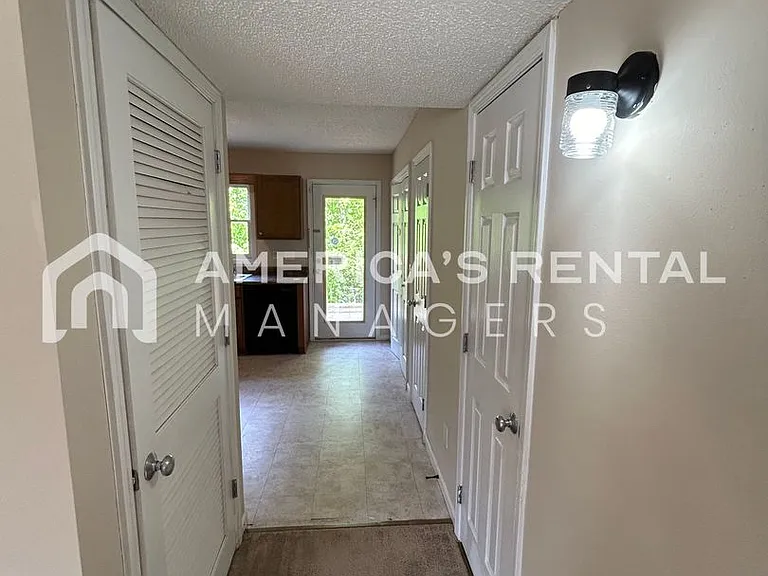 5136 Falling Creek Ln — Photo 8