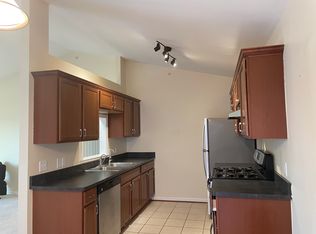 2804 Riversedge Dr, Saline, MI 48176