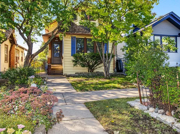 1144 Charles Ave, Saint Paul, MN 55104