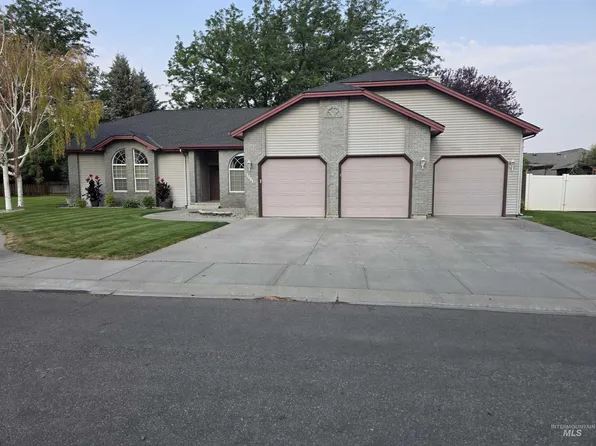 1041 Warm Springs Pl, Twin Falls, ID 83301