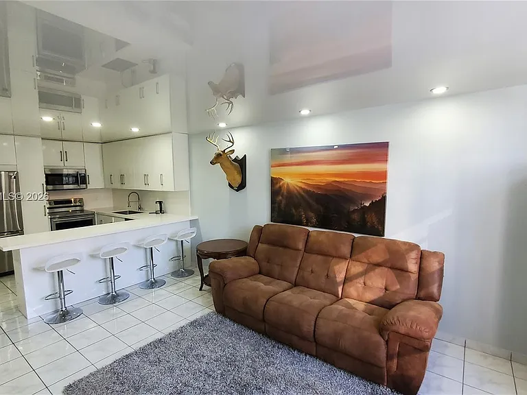 1849 S Ocean Dr #505 — Photo 8