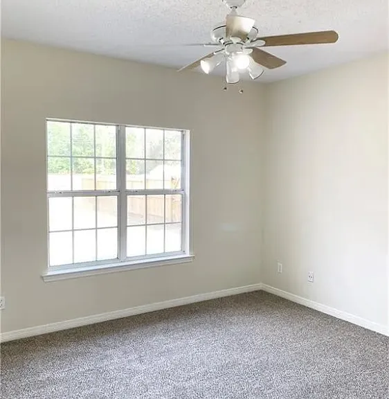 7610 Cumberland Ct — Photo 14
