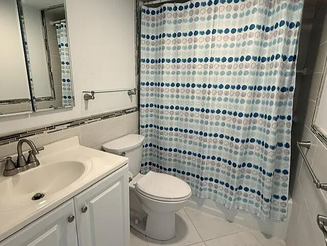 216 Berkshire E #K — Photo 11