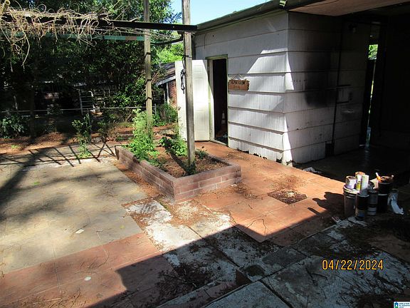 4th image of 805 Martinwood Ln