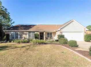 2149 Middleton Dr, Navarre, FL 32566
