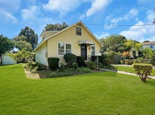 260 Florida Ave, Copiague, NY 11726