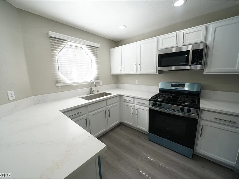 5022 S Rainbow Blvd #105 — Photo 13