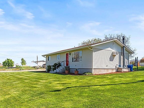 4th image of 4900 Whitley Dr