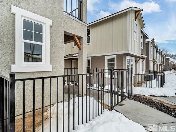 3rd image of 309 Cattail Cir #40