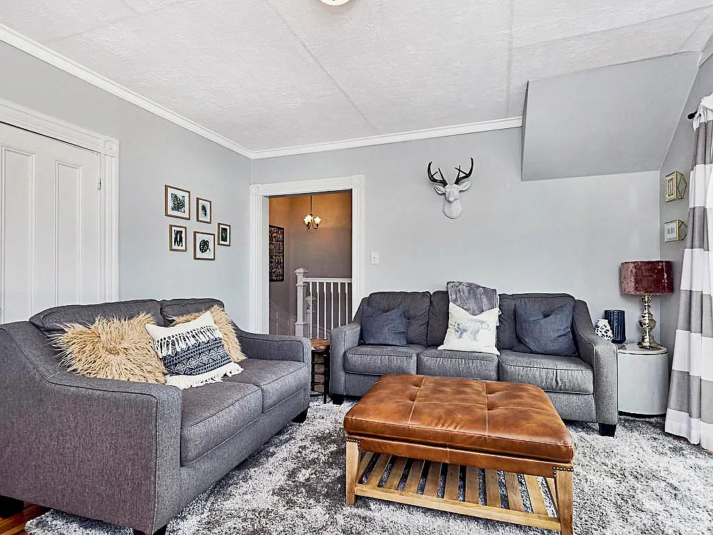 3 bed, 1441 sqft, $3,800 — Photo 4