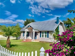 2360 Lakeview Dr, Sebring, FL 33870
