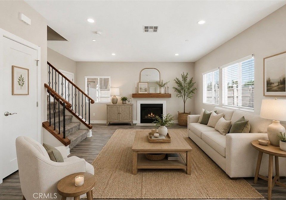 1st image of 10128 Camino De Rosa
