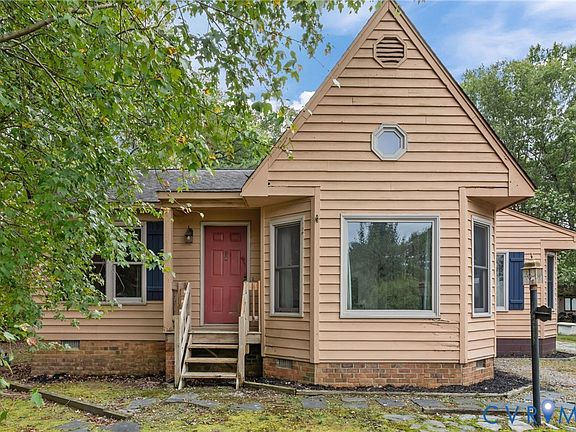 2nd image of 2501 Armentrout Ct
